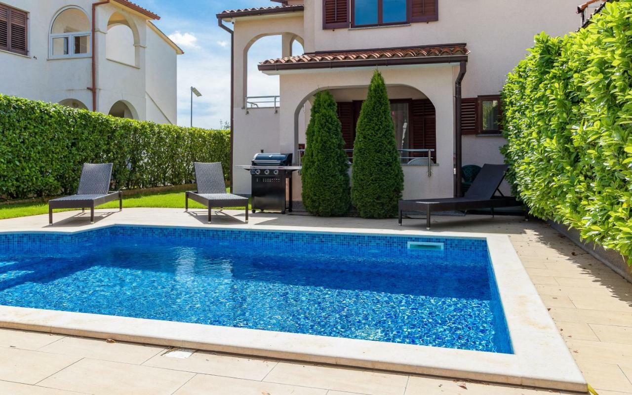 Apartmani Kazun - App1 فاجانا المظهر الخارجي الصورة